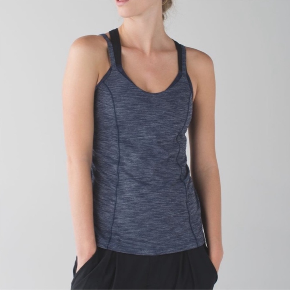 Luluemon Run for Gold Tank 💙